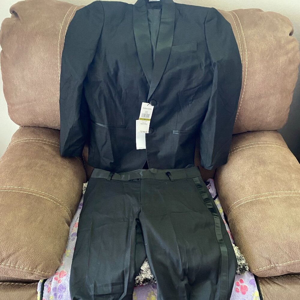 $160 NWT Boys Black Tuxedo Set Jacket/Pants Size 14